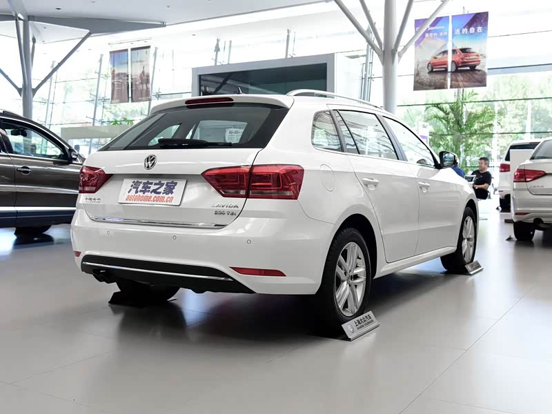 上汽大众 朗行 2015款 230tsi dsg舒适版