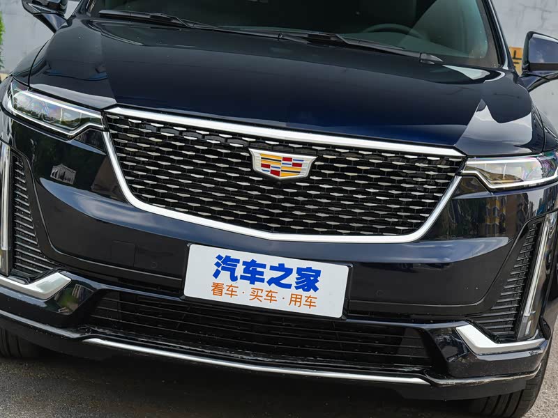 上汽通用凯迪拉克 凯迪拉克xt6 2022款 2.0t 七座两驱豪华型