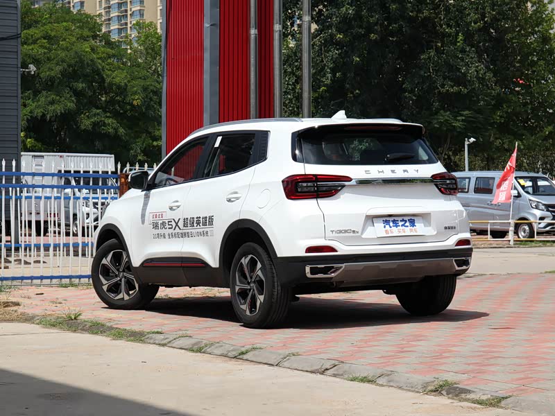 奇瑞汽车 瑞虎5x 2021款 超级英雄版 1.5t cvt尊贵型