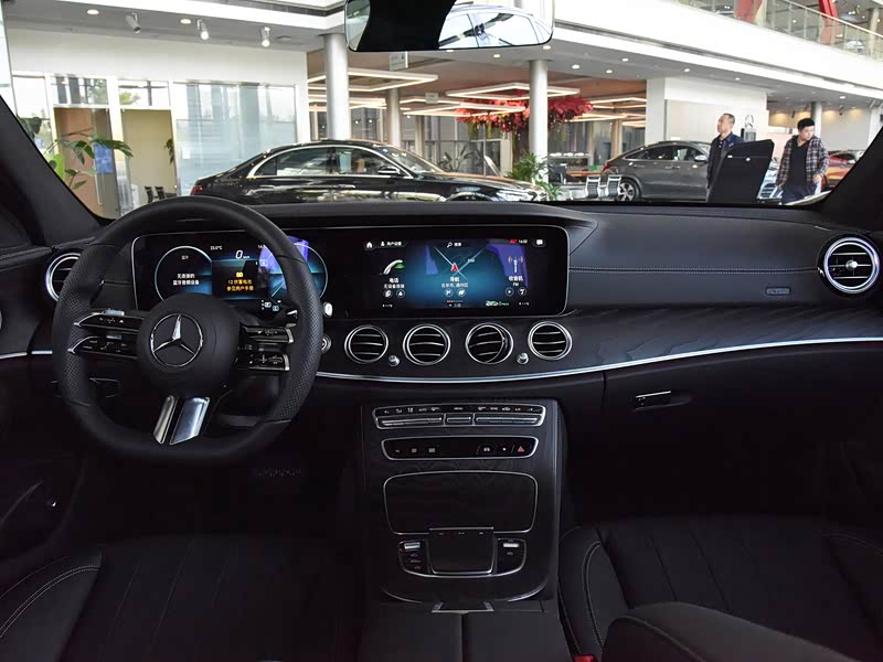 奔驰(进口) 奔驰e级(进口) 2021款 改款 e 260 豪华型运动版