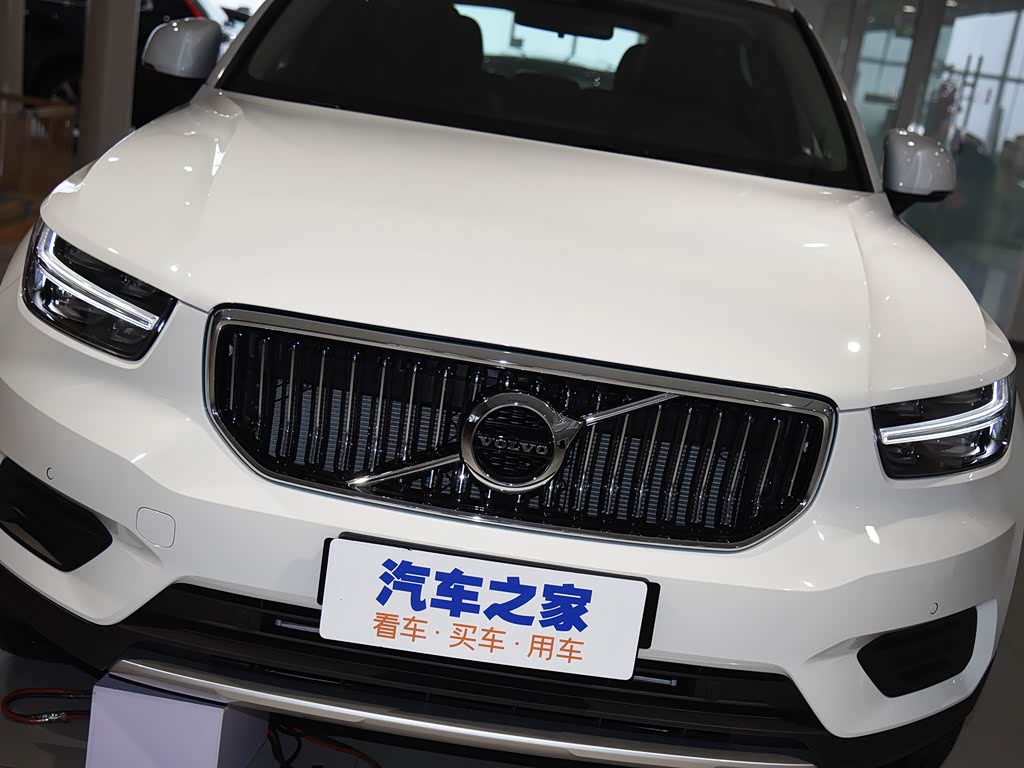 沃尔沃亚太 沃尔沃xc40 2022款 t4 四驱智远豪华版