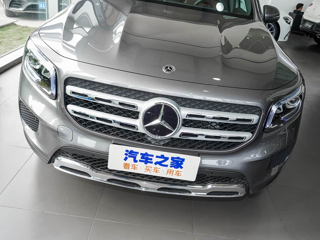 北京奔驰 奔驰glb 2021款 glb 200 动感型