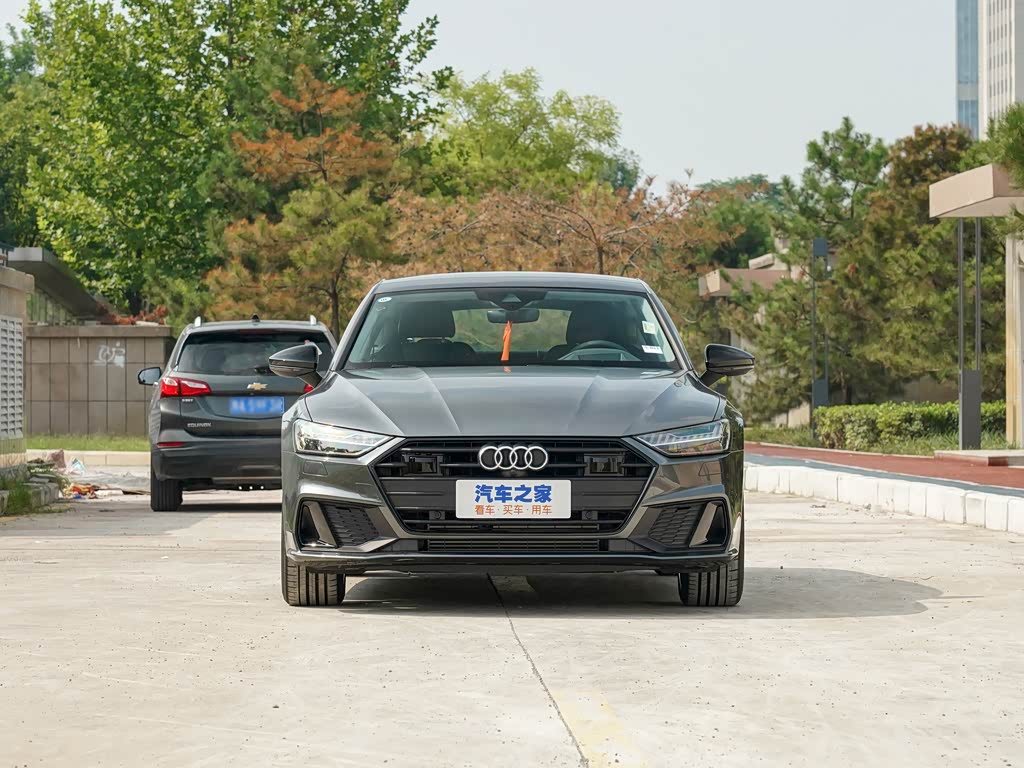 奥迪(进口) 奥迪a7 2022款 45 tfsi 尊享型