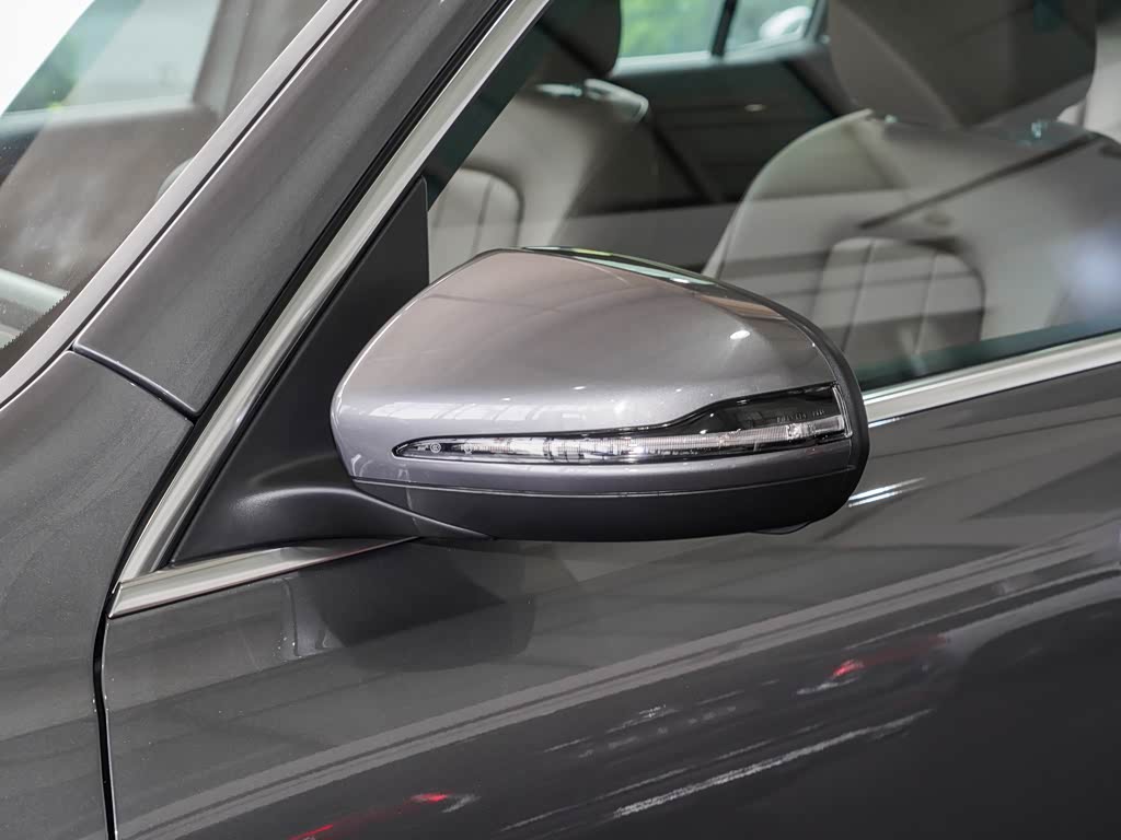 北京奔驰 奔驰glb 2021款 glb 200 动感型