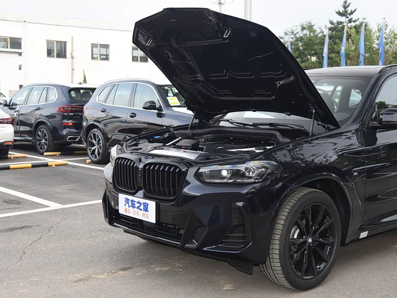 华晨宝马 宝马x3 2022款 xdrive30i 尊享型 m曜夜套装