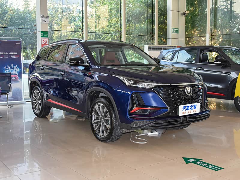 长安汽车 长安cs75 plus 2022款 2.0t 自动旗舰型