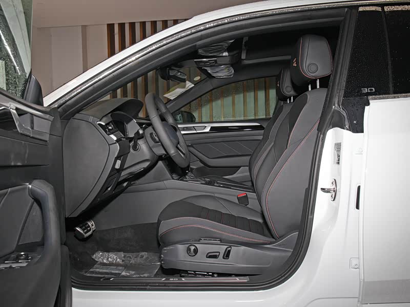 一汽-大众 一汽-大众cc 2021款 380tsi 夺目版30周年纪念版