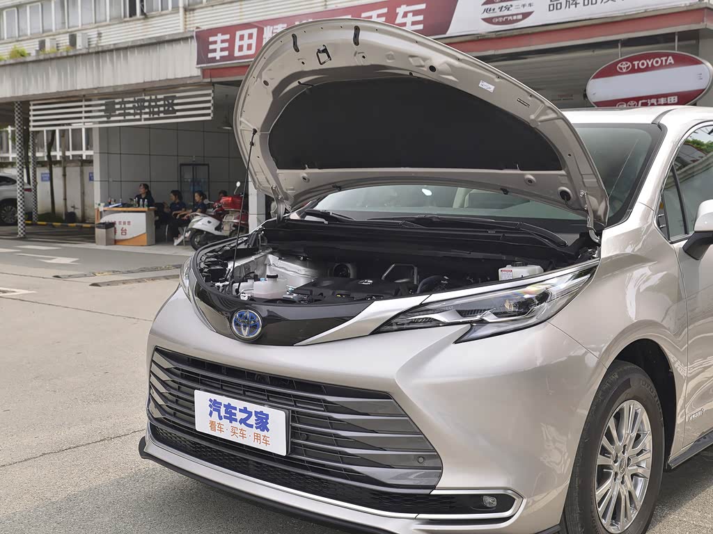 广汽丰田永正光明路店>广汽丰田>赛那sienna>2021款2.