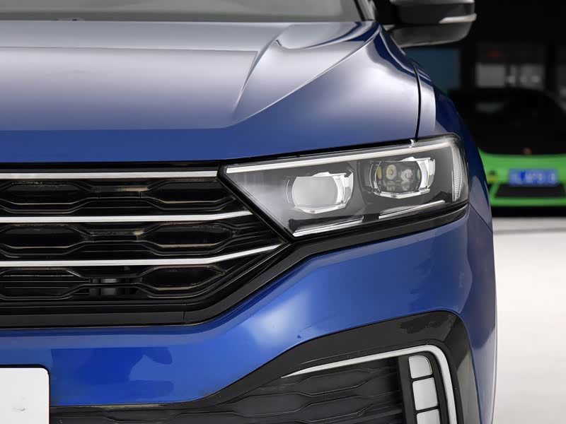 一汽-大众 t-roc探歌 2021款 改款 280tsi dsg两驱r-line pro智联版