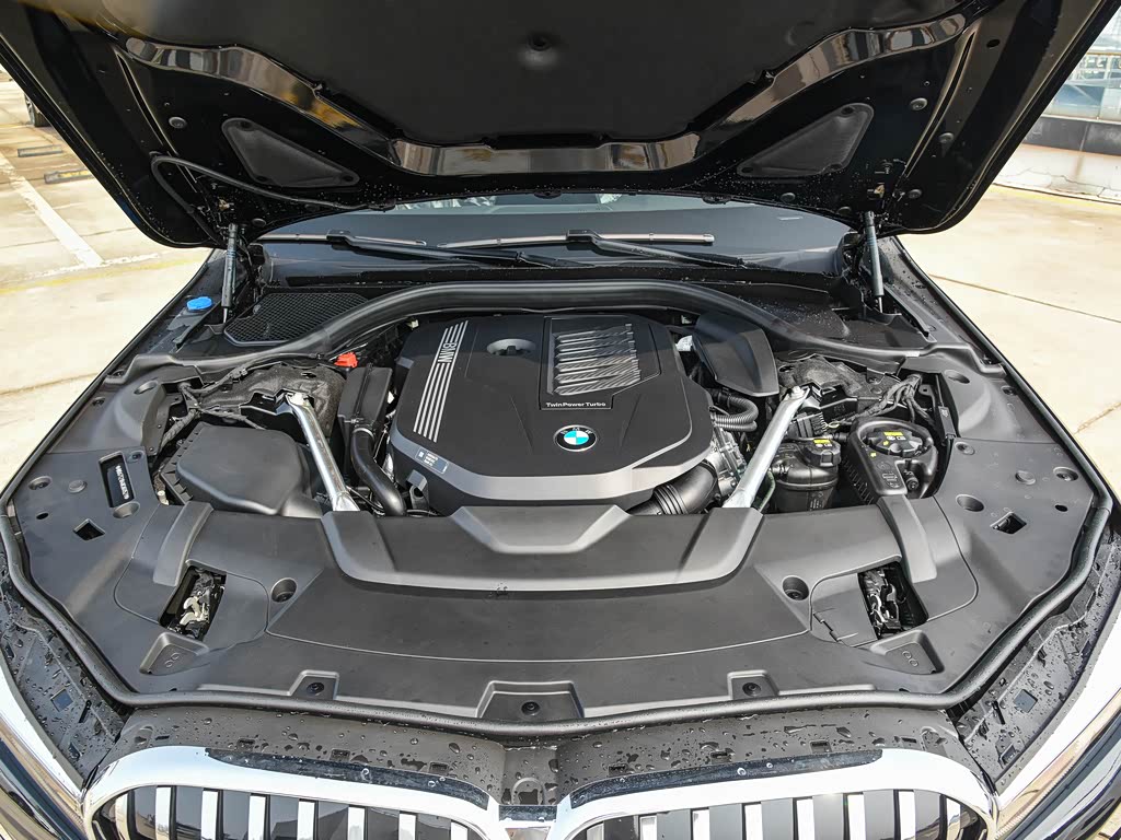 宝马(进口) 宝马7系 2021款 740li 领先型 豪华套装