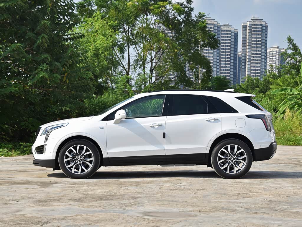 上汽通用凯迪拉克 凯迪拉克xt5 2022款 2.0t 四驱铂金型