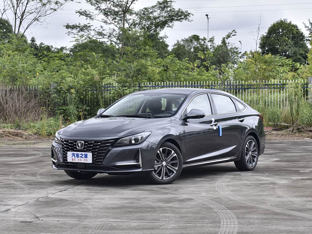 长安汽车 锐程cc 2022款 蓝鲸版 1.5t dct豪华型