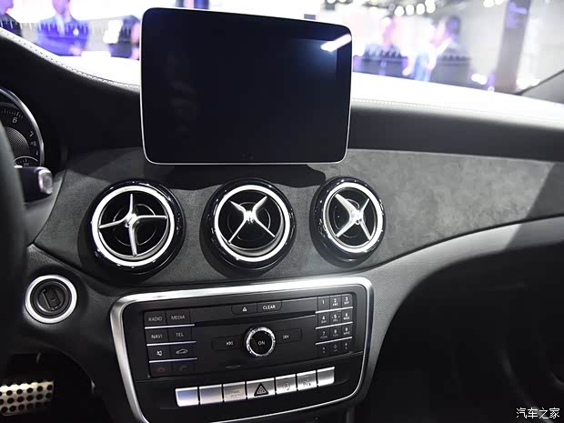 【奔驰GLA促销优惠2万 欢迎试乘试驾_宁波中