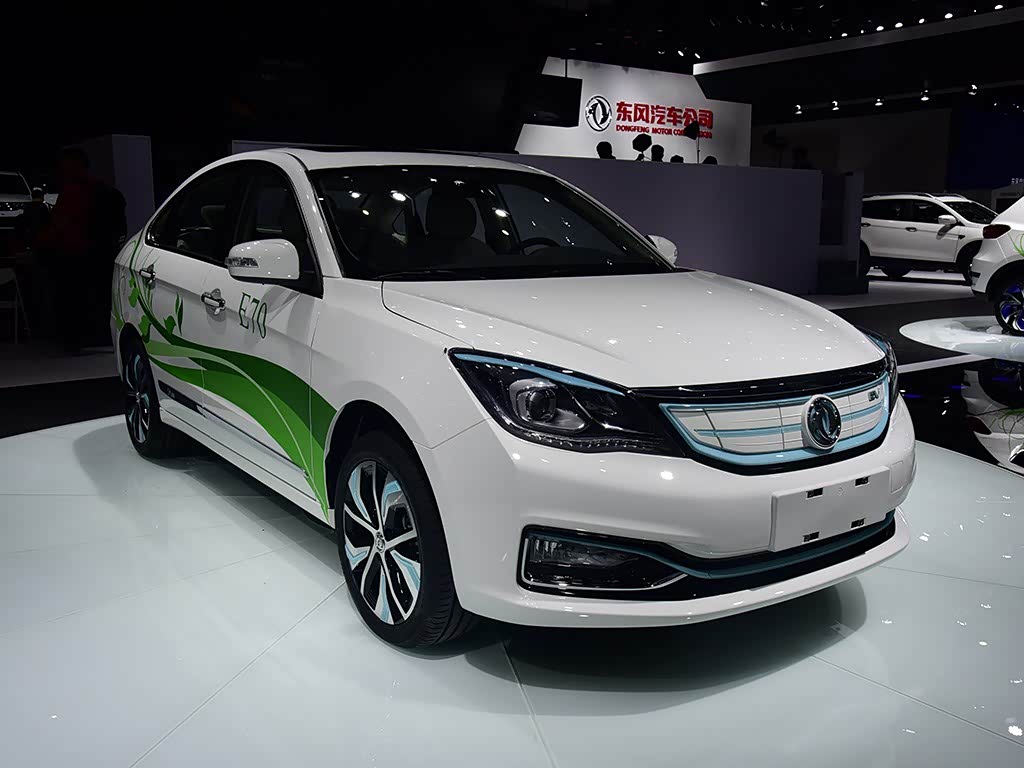 东风乘用车 东风风神e70 2018款 超睿版