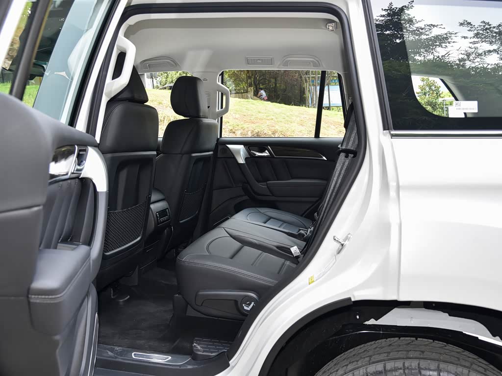 长城汽车 哈弗h9 2022款 2.0t 汽油四驱精英型 5座