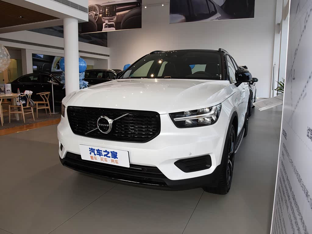 沃尔沃亚太 沃尔沃xc40 2022款 t4 四驱智远运动版