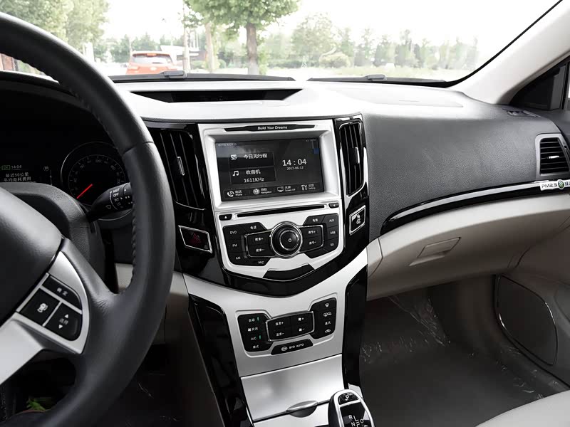 比亚迪 比亚迪e5 2017款 300 尊荣型