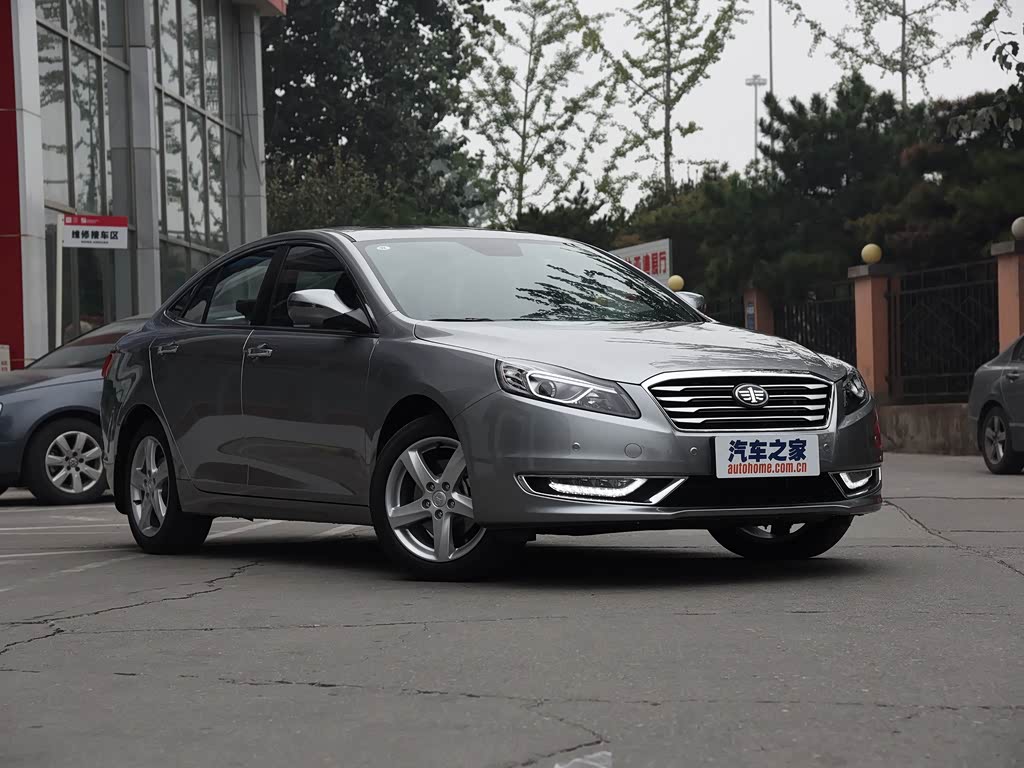 一汽奔腾 奔腾b70 2016款 2.0l 手动尊享型