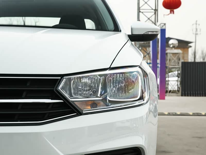 一汽-大众 宝来 2019款 改款 宝来·传奇 1.5l 手动时尚型 国vi