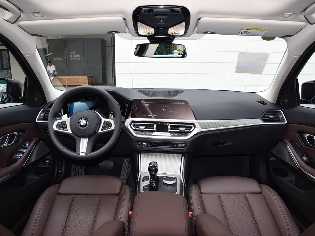 华晨宝马 宝马3系 2022款 330li xdrive m运动曜夜套装