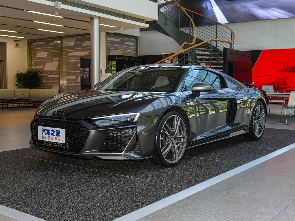 audi sport 奥迪r8 2021款 v10 coupe performance