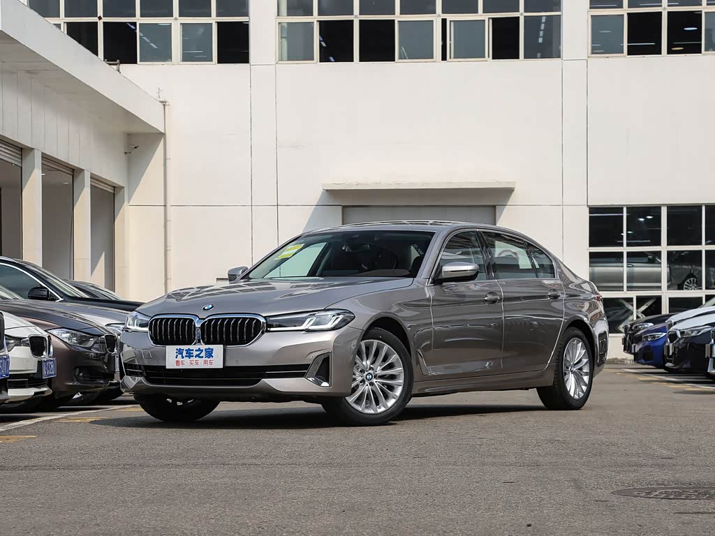 华晨宝马 宝马5系 2022款 525li 豪华套装 开士米银 车身外观已经是