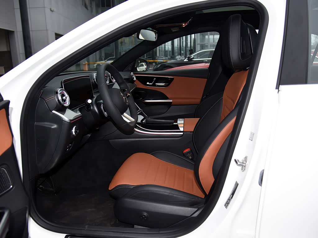 北京奔驰 奔驰c级 2022款 c 260 l 运动版