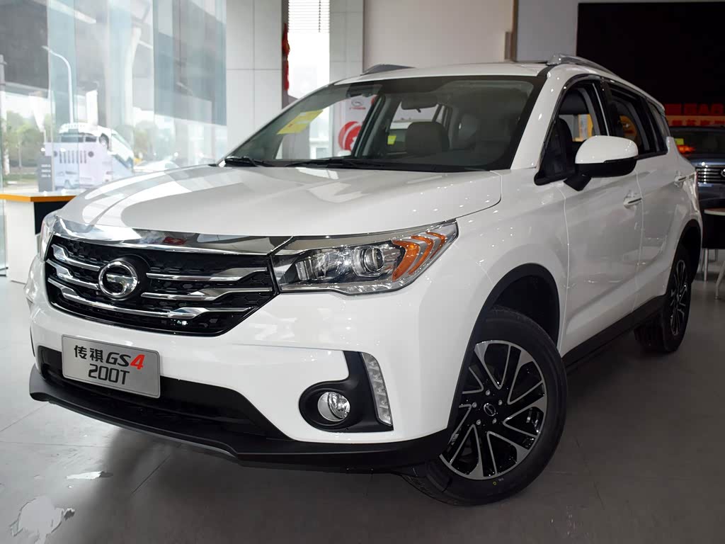广汽乘用车 传祺gs4 2017款 200t g-dct两驱精英版