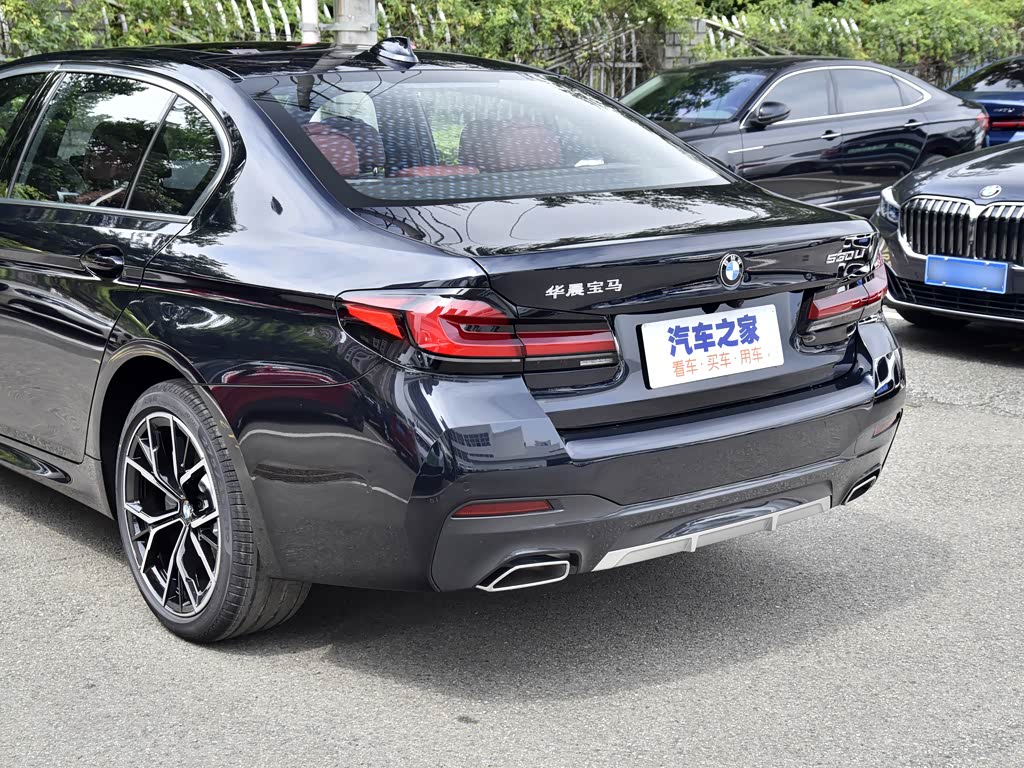 华晨宝马 宝马5系 2022款 530li 尊享型 m运动套装
