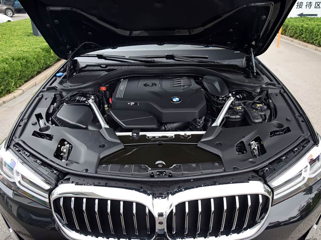 华晨宝马 宝马5系 2021款 改款 530li 尊享型 豪华套装