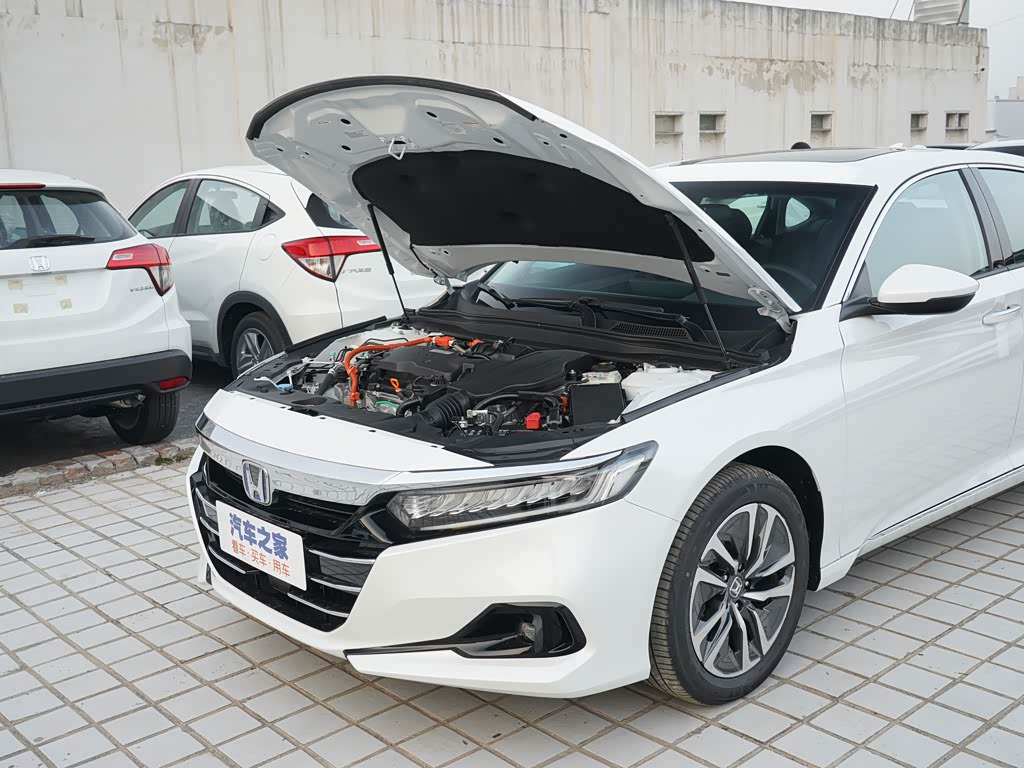 广汽本田 雅阁 2022款 锐·混动 2.0l 锐领版