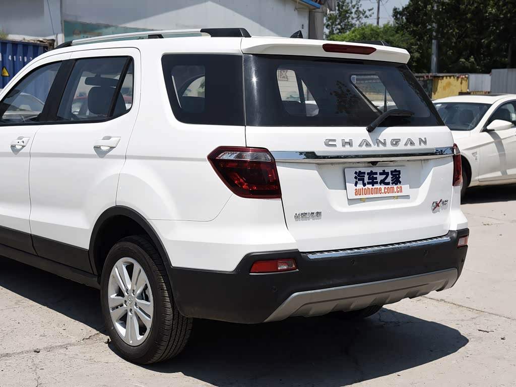 长安汽车 长安欧尚cx70 2017款 cx70t 1.5t 自动豪擎版