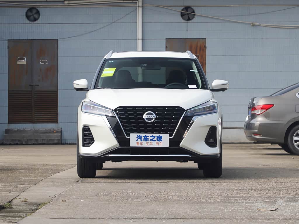 东风日产 劲客 2022款 1.5l cvt xv 豪华版