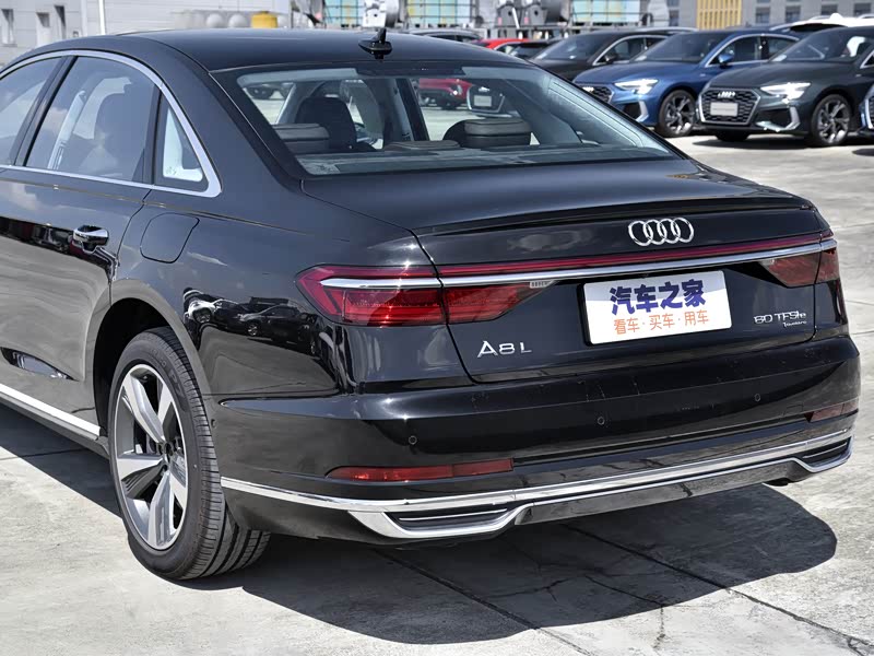 奥迪(进口) 奥迪a8新能源 2022款 a8l 60 tfsie quattro 典藏版