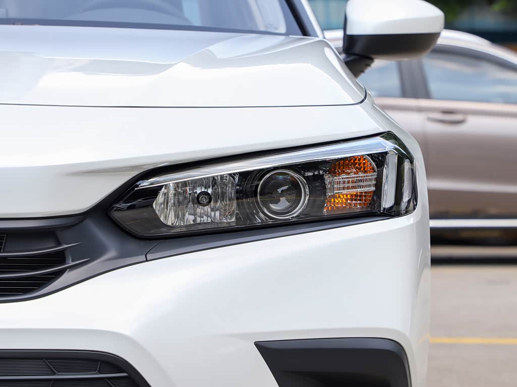 东风本田 思域 2022款 180turbo cvt尚擎版