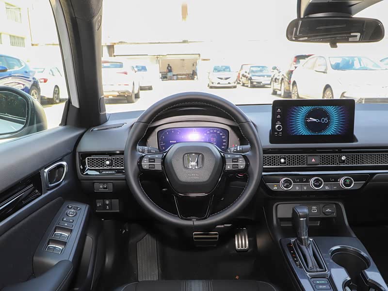 东风本田 思域 2022款 240turbo cvt燃动版