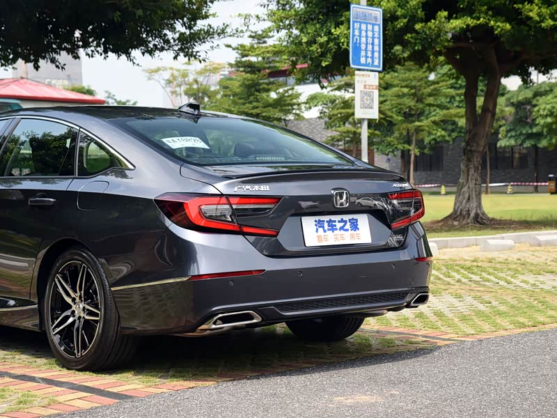 广汽本田 雅阁 2022款 260turbo 幻夜·旗舰版