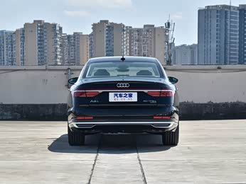 【2022款 a8l 60 tfsie quattro 典藏版 报价】奥迪a8新能源图片_配置