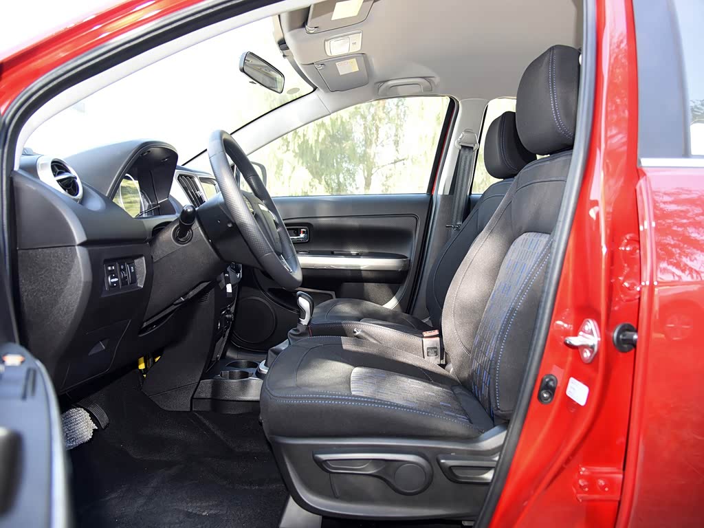 长城汽车 哈弗h1 2017款 红标 1.5l amt舒适型