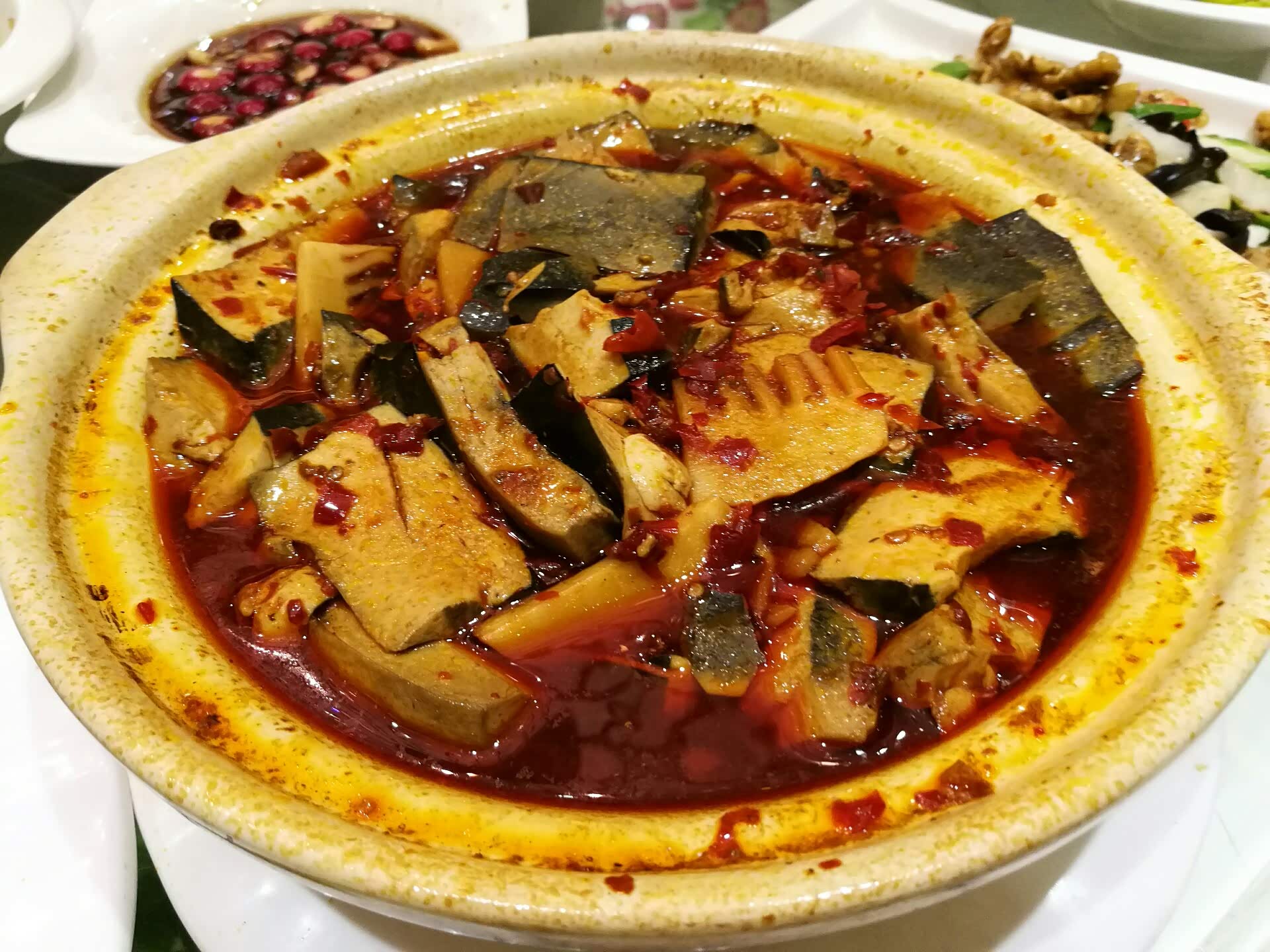 臭豆腐煲