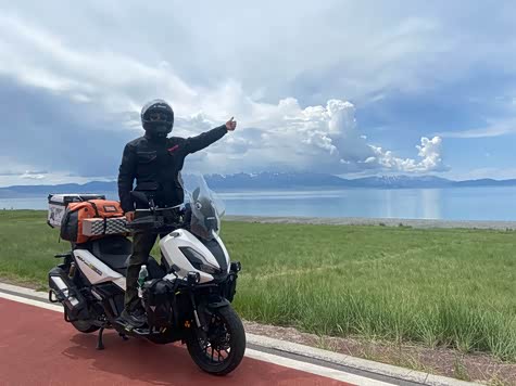 新疆摩旅半程记 赛里木湖的雨与风 