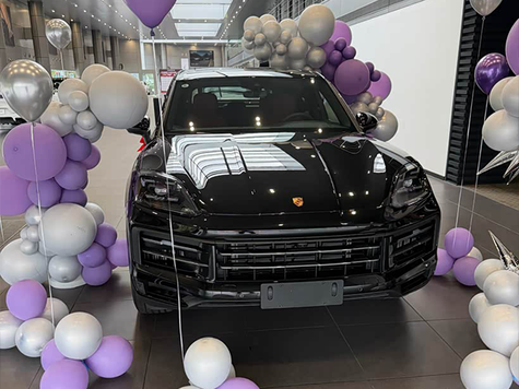 开起来挺爽的 Cayenne提车分享记