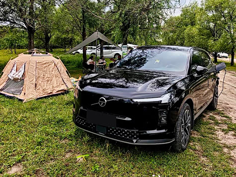 山野之间 与沃尔沃XC70的露营之约