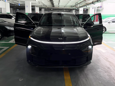 理想L6提车作业分享