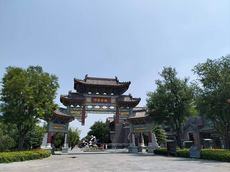 两轮追风邂逅河洛古城