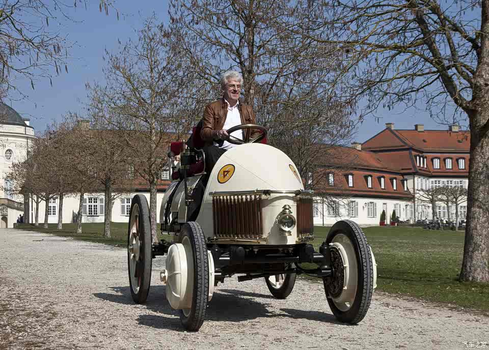 taycan请靠边站,波尔舍早在120年前就打造了新能源车